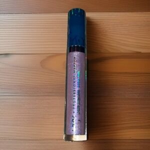 NYX Limited Edition: AVATAR Holographic Lip Gloss PICK 1 Ilu-minate Biolume Glow